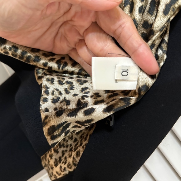 Louise Kennedy Wool Jacket Silk Leopard Print Lining Size 10 Runs Small - Picture 10 of 14